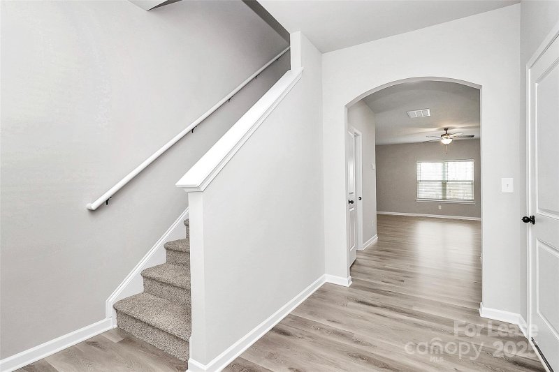 Property image 2 at 8208 Stonemere Lane, Charlotte, NC 28215