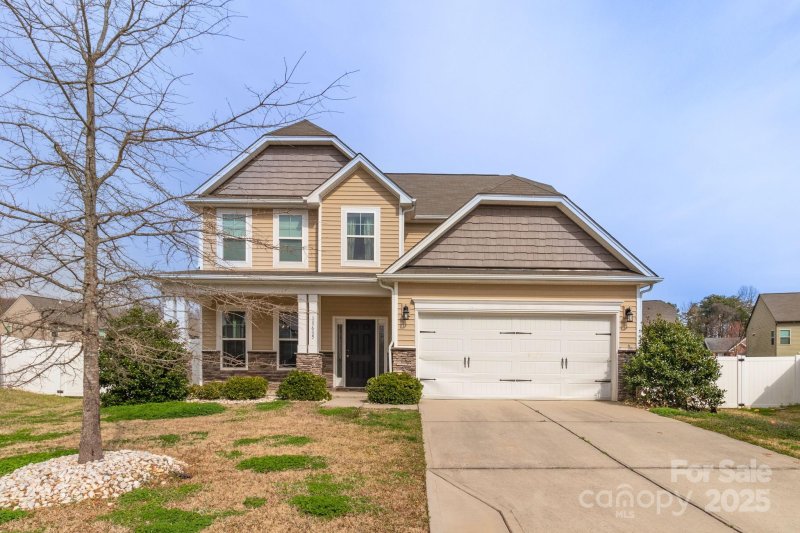 Property image 2 at 10605 Three Rivers Court, Charlotte, NC 28273