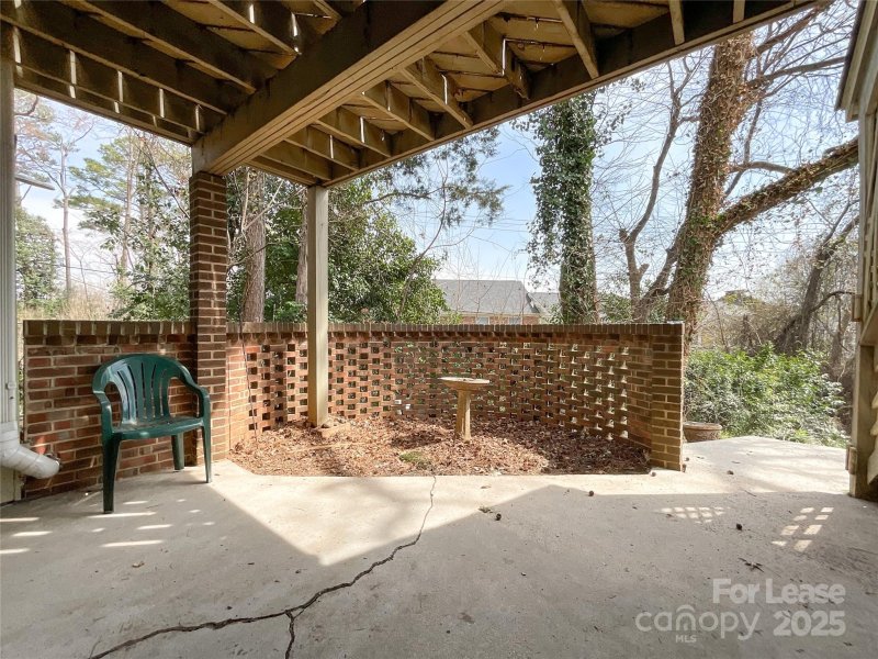 Property image 3 at 1612 Sharon Road, Charlotte, NC 28210