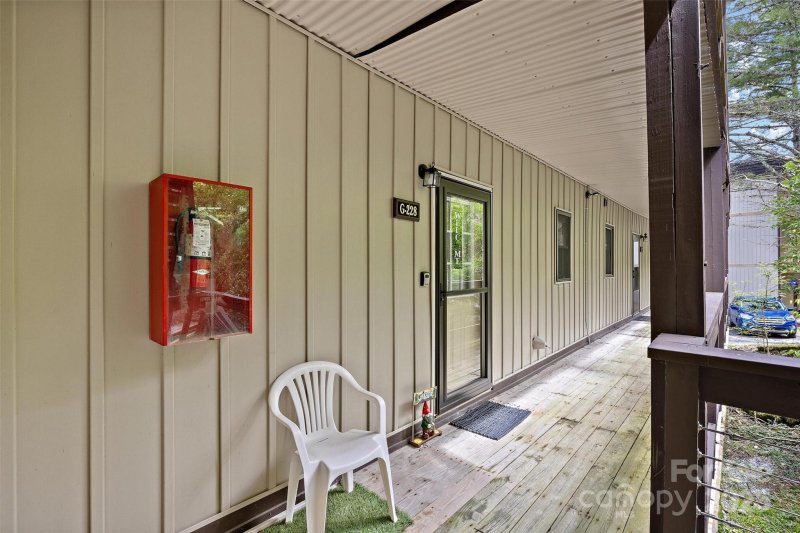 Property image 5 of 103 Upper Holiday Lane in Holiday Beech Villas, Beech Mountain, NC 28604