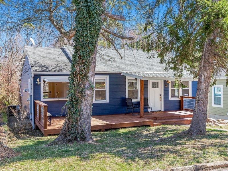 Property image 3 at 22 Broadview Avenue, Asheville, NC 28803