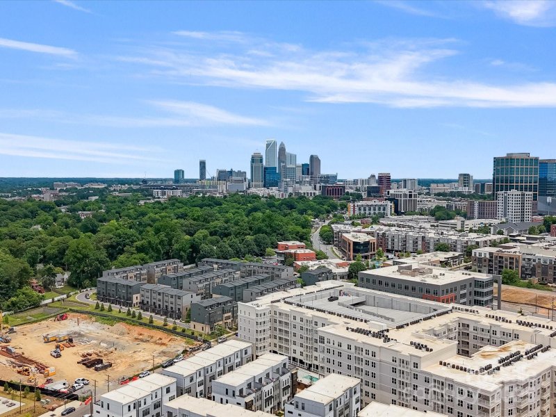 Property image 4 at 5003 Tiny Lane, Charlotte, NC 28203