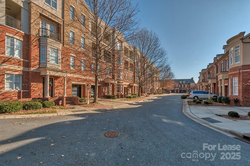 Property image 2 at 6707 Louisburg Square Lane, Charlotte, NC 28210