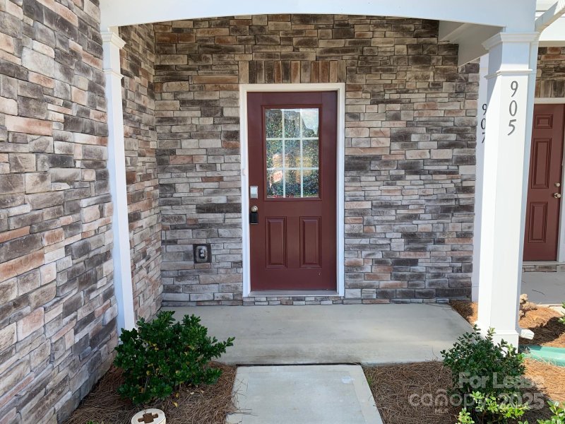 Property image 2 at 905 Wicawa Road, Fort Mill, SC 29708