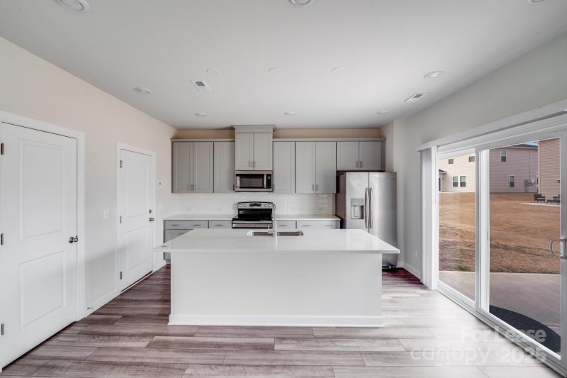 Property image 4 at 1004 Jeffery Dean Court, Albemarle, NC 28001