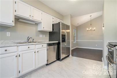 Property image 5 at 6103 Sunbridge Court, Charlotte, NC 28269