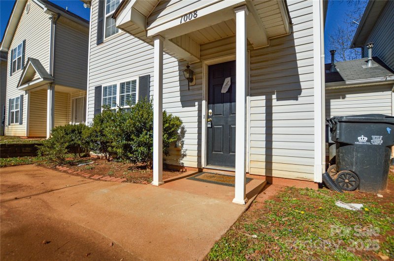 Property image 5 at 1008 Beaugard Drive, Charlotte, NC 28208