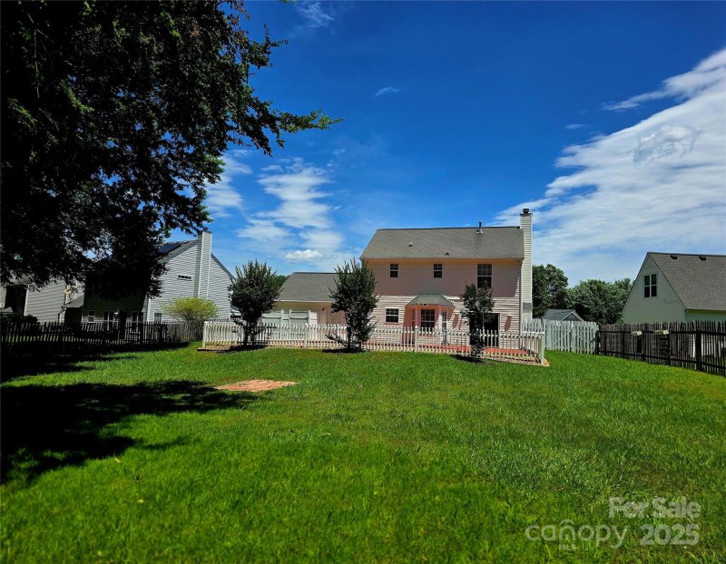 Property image 3 at 14922 Rolling Sky Drive, Charlotte, NC 28273