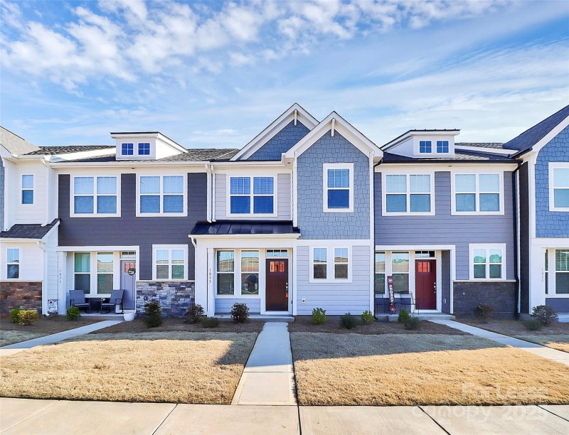 Property image 2 at 1033 South Point Road, Belmont, NC 28012