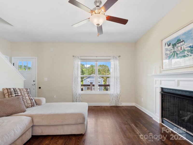 Property image 5 of 18 Greenwood Fields Drive in Greenwood Fields, Asheville, NC 28804