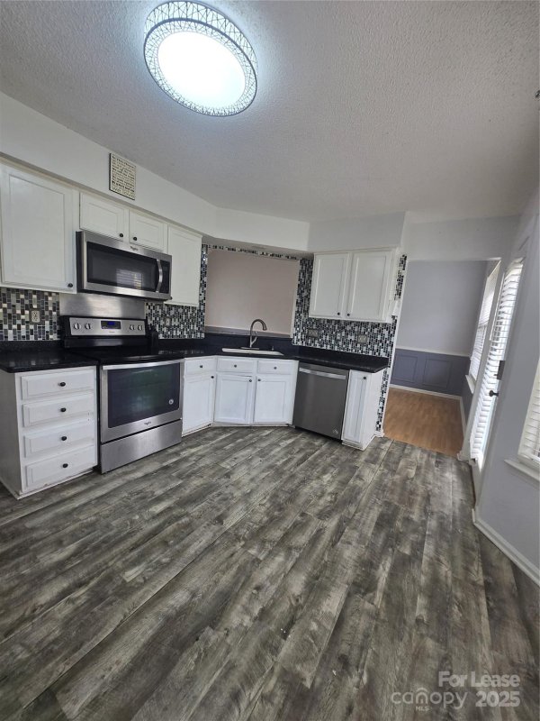 Property image 3 at 13121 Greycrest Drive, Charlotte, NC 28278
