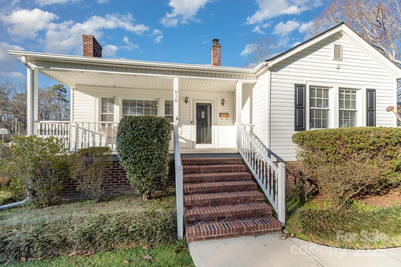 Property image 3 at 810 Ashwood Street, Kannapolis, NC 28081