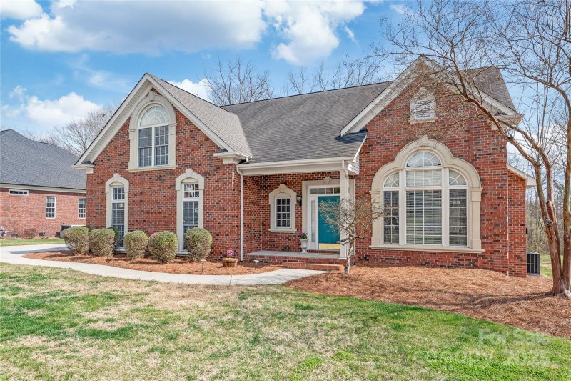 Property image 2 at 7925 Tottenham Drive, Harrisburg, NC 28075