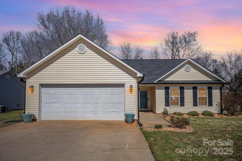 839 Prestwick Drive