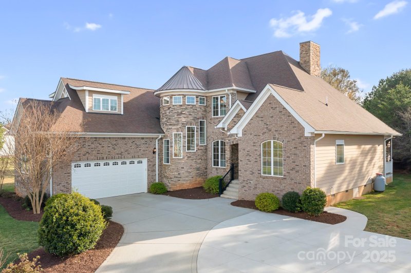 Property image 2 at 121 Dabbling Duck Circle, Mooresville, NC 28117