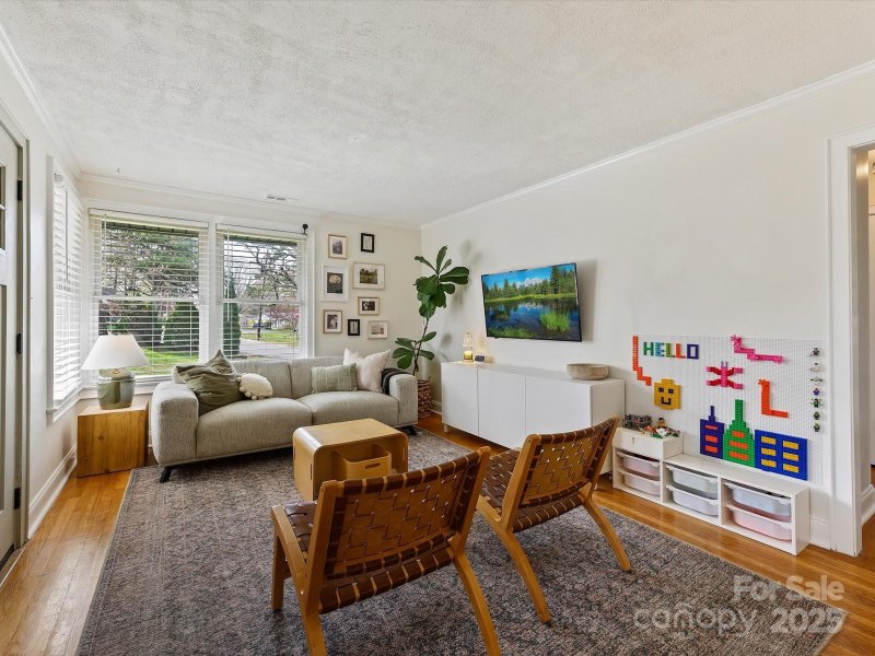 Property image 5 at 2501 Elkwood Circle, Charlotte, NC 28205