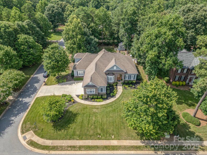 Property image 2 at 7913 Buena Vista Drive, Denver, NC 28037