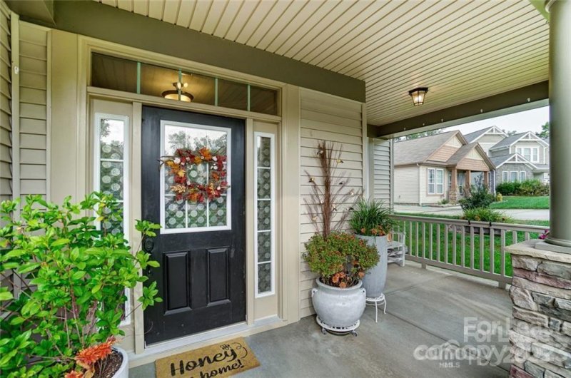 Property image 3 at 3341 Helmsley Court, Concord, NC 28027