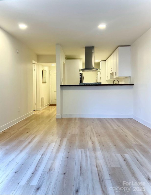 Property image 4 at 1616 Flynwood Drive, Charlotte, NC 28205