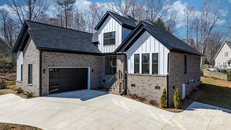 4060 Steve Ikerd Drive