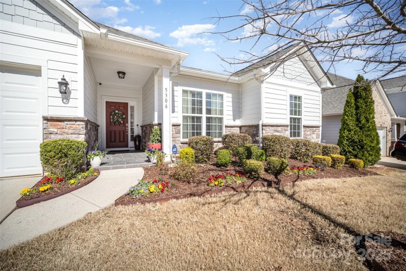 5306 Tilley Manor Drive