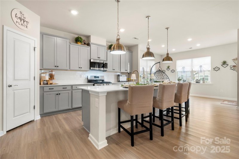 Property image 3 at 13012 Canterbury Castle Drive, Charlotte, NC 28273