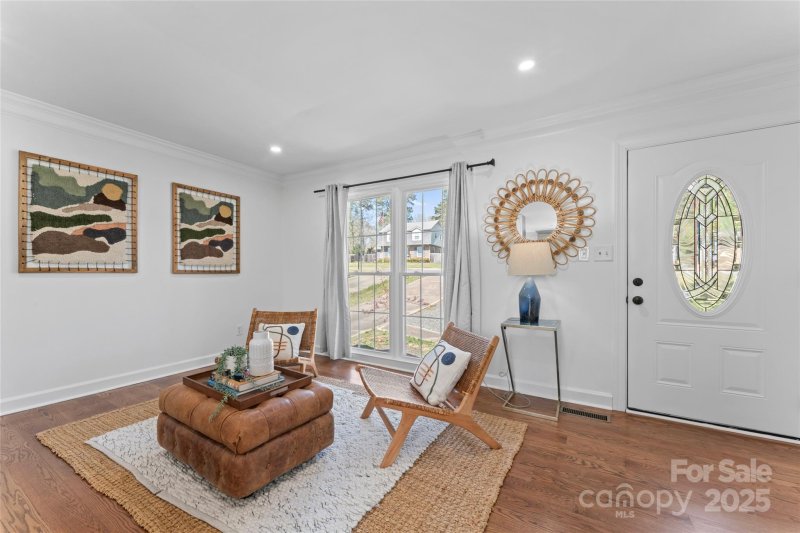 Property image 3 at 6914 Idlewild Road, Charlotte, NC 28212