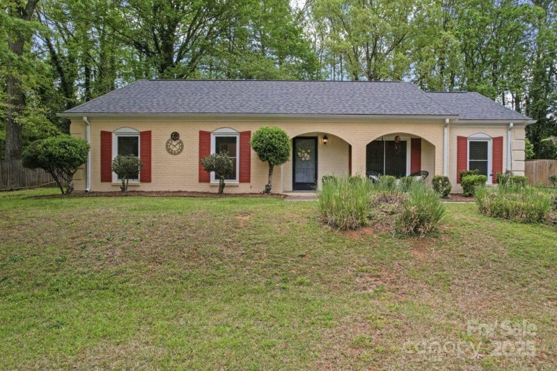 Property image 3 at 6721 Old Post Road, Charlotte, NC 28212