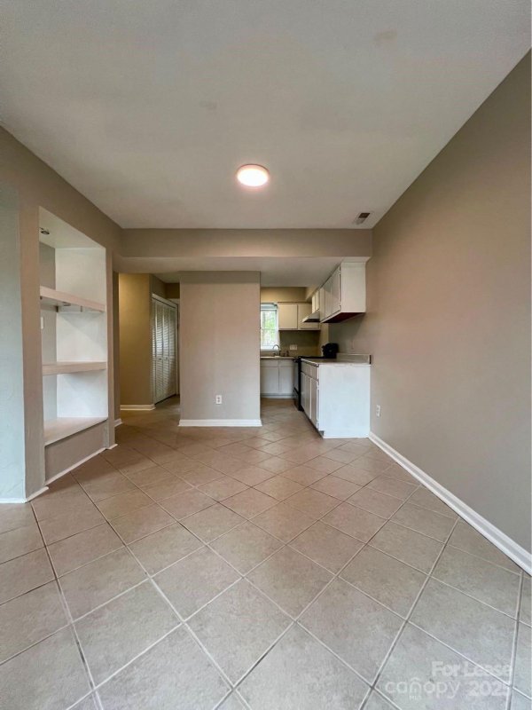 Property image 5 at 6101 Honeysuckle Lane, Charlotte, NC 28212