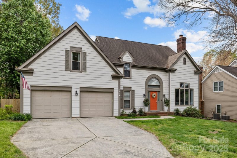 Property image 2 at 6319 High Creek Court, Charlotte, NC 28277