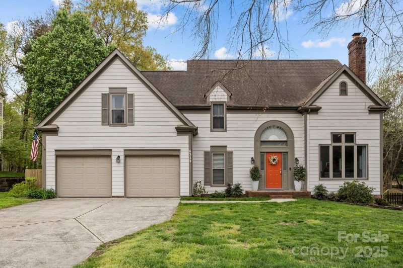 Property image 3 at 6319 High Creek Court, Charlotte, NC 28277