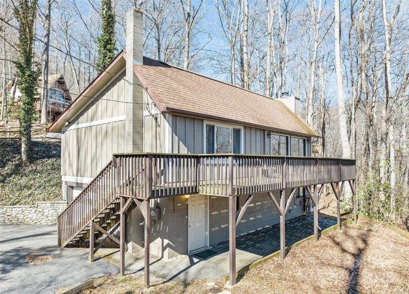 Maggie Valley Leisure Estates, Maggie Valley Community