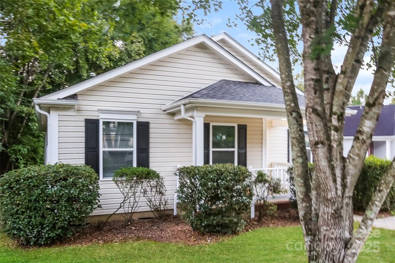 Property image 4 at 12018 Stewarts Crossing Drive, Charlotte, NC 28215