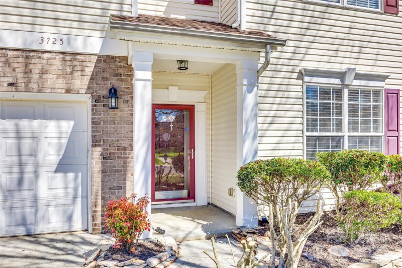 Property image 2 at 3725 Planters Watch Drive, Charlotte, NC 28278