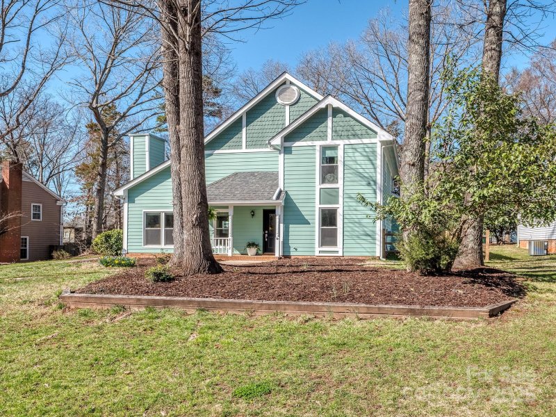 Property image 2 at 8112 Bush Mill Lane, Charlotte, NC 28270