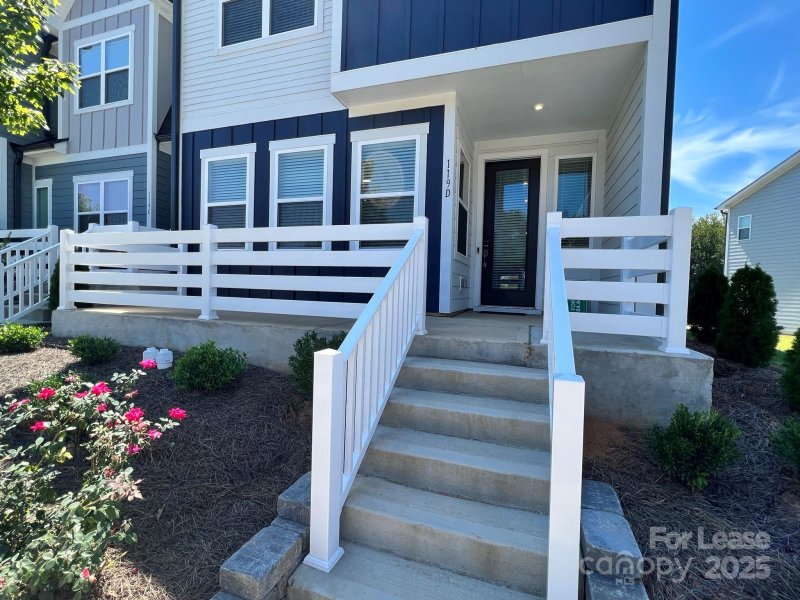 Property image 2 at 119 Berkeley Avenue, Mooresville, NC 28117