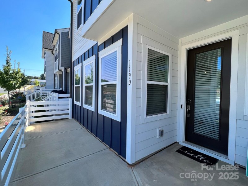 Property image 3 at 119 Berkeley Avenue, Mooresville, NC 28117