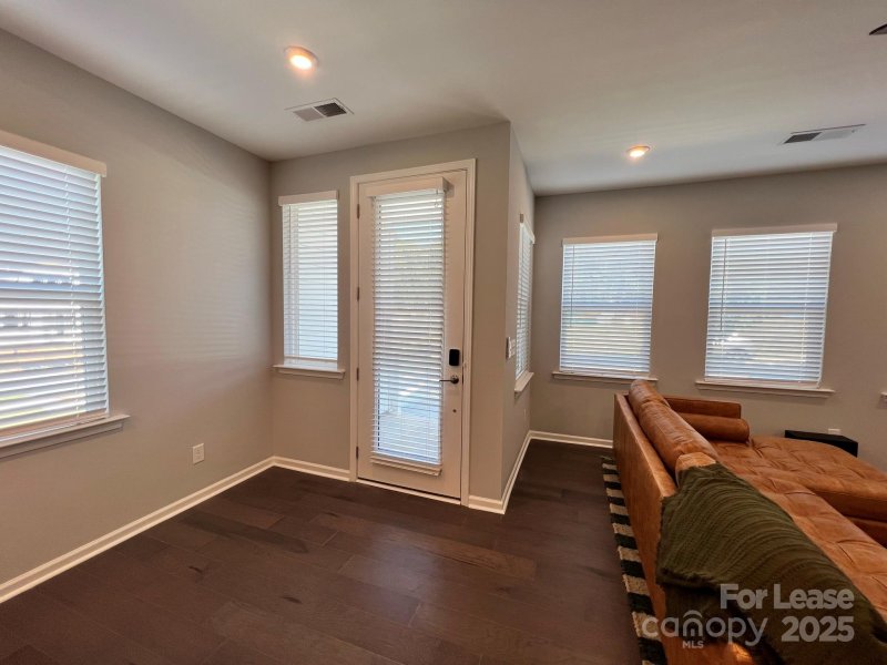 Property image 4 at 119 Berkeley Avenue, Mooresville, NC 28117