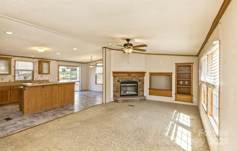 Property image 2 at 18 Evelyn Acres Drive, Asheville, NC 28806