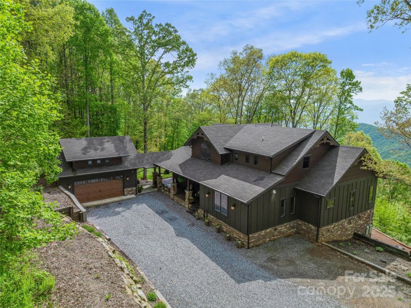 Property image 3 of 2223 Scarlet Ridge in Cane Creek Ridge, Sylva, NC 28779