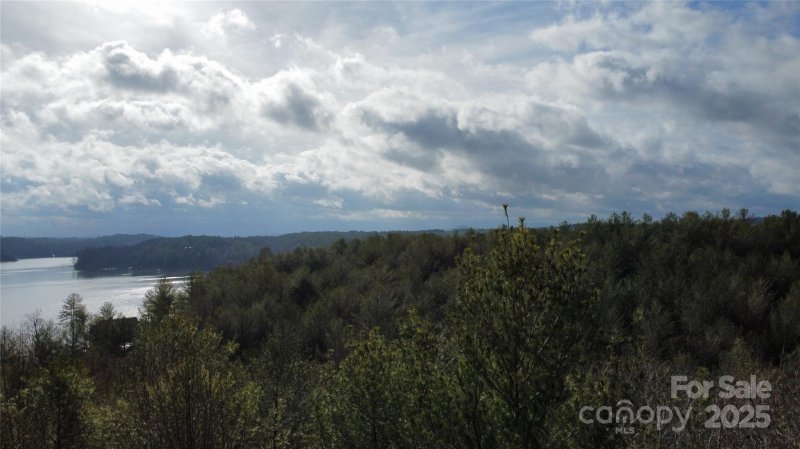 Property image 5 of 26 Peninsula Reserve Road in The Peninsula at Lake James, Nebo, NC 28761