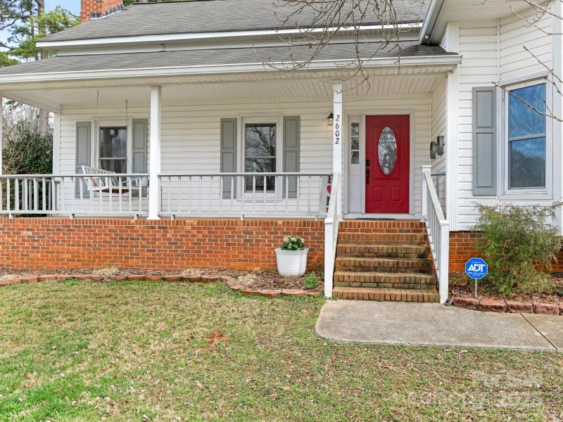Property image 2 at 2602 Cherokee Court, Gastonia, NC 28056