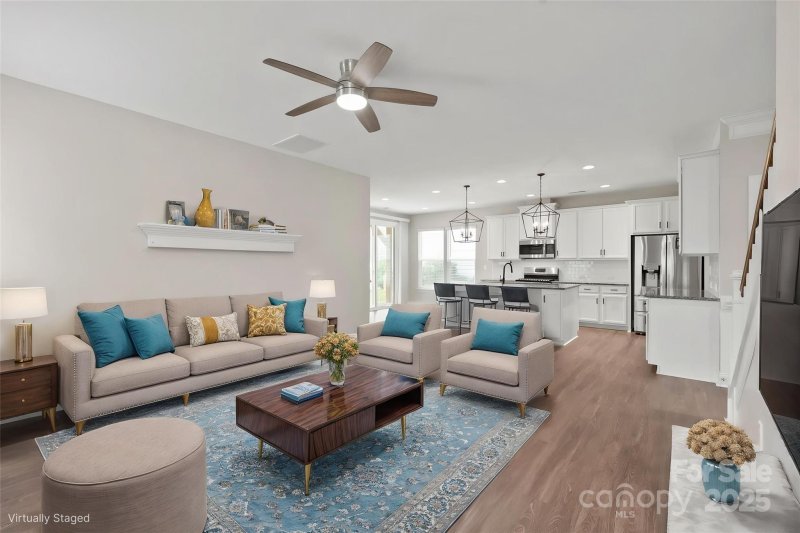 Property image 2 of 3017 Woodlands Creek Drive in Woodlands Creek, Monroe, NC 28110