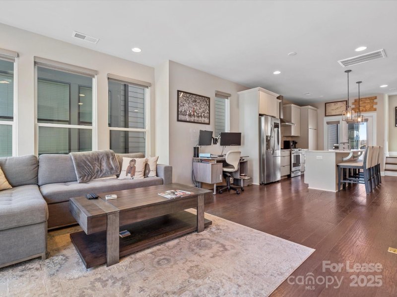 Property image 4 at 1621 Cannon View Lane, Charlotte, NC 28208