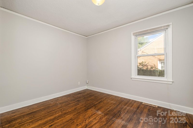 Property image 4 at 2315 Bancroft Street, Charlotte, NC 28206