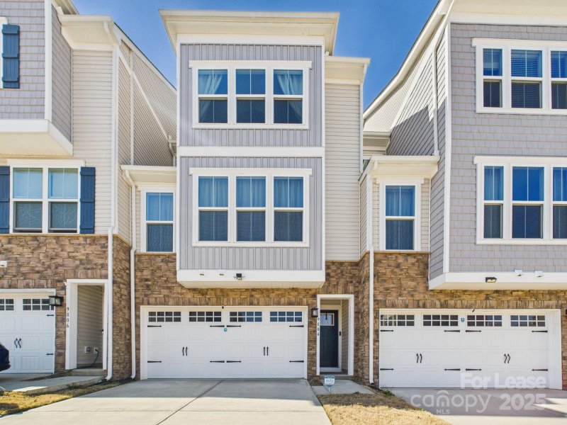 9804 Oaklawn Boulevard