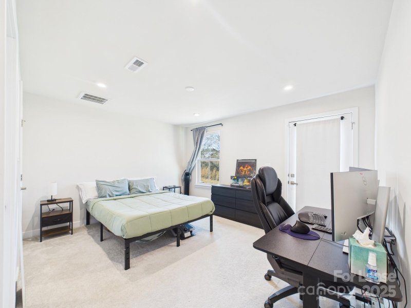 Property image 3 at 9804 Oaklawn Boulevard, Huntersville, NC 28078