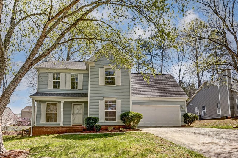 Property image 2 at 7815 Ambleside Drive, Charlotte, NC 28216