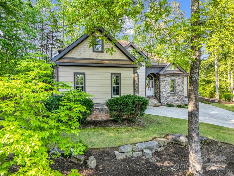 Property image 2 at 39 W Rambling Creek, Tryon, NC 28782