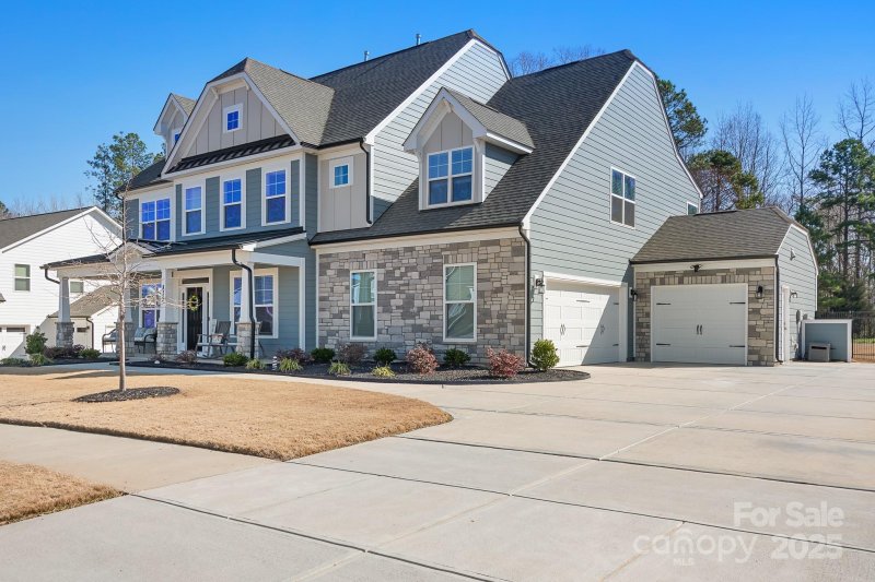 Property image 3 at 835 Yucatan Drive, Waxhaw, NC 28173